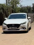 Mazda Axela 2016 White - 2