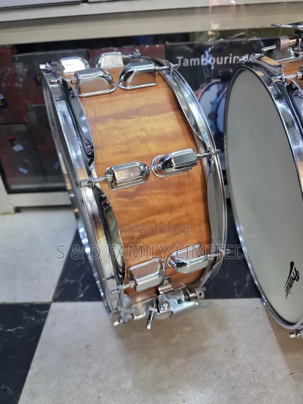 Premier 10-Lug Wooden Snare Drum - 1