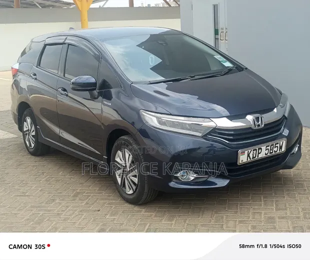 Honda Fit Shuttle 2017 Bluu - 1