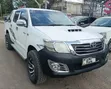 Toyota Hilux 2012 Nyeupe - 4