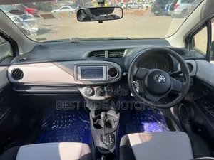 Toyota Porte 1.5 FWD 2015 Silver