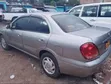 Nissan Sylphy 2005 Nyeusi - 2