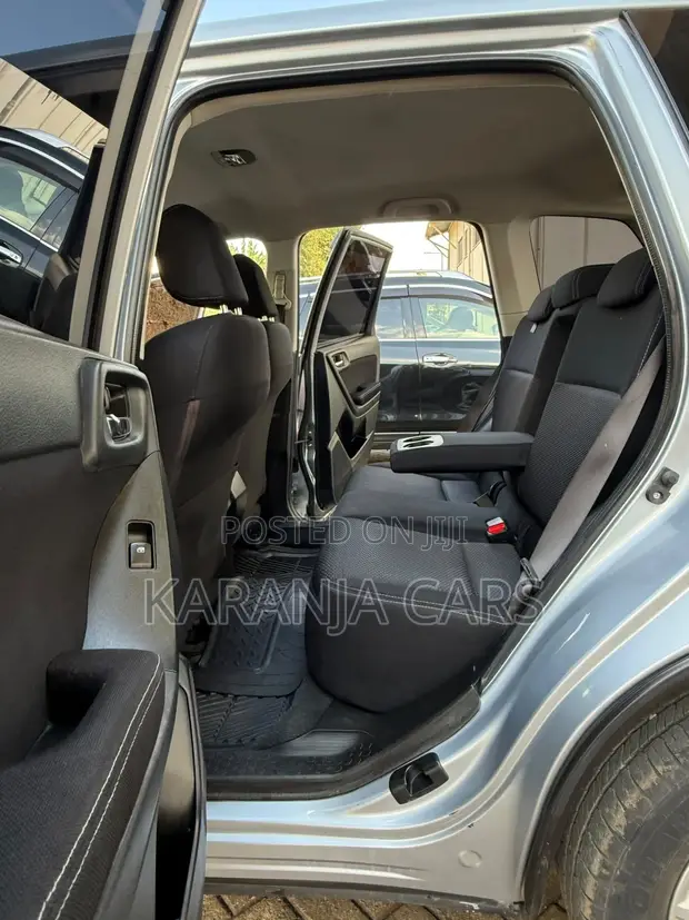 Subaru Forester 2013 Silver - 1