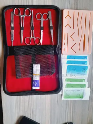 Suture Kit na Training Pad