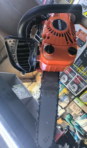Honda Chainsaw ya Petroli