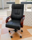 Kiti cha Ofisi cha Executive cha High-Back - Ngozi Nyeusi na Mikono ya Mbao - 2