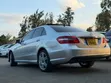 Mercedes-Benz E250 2011 Nyeusi - 3