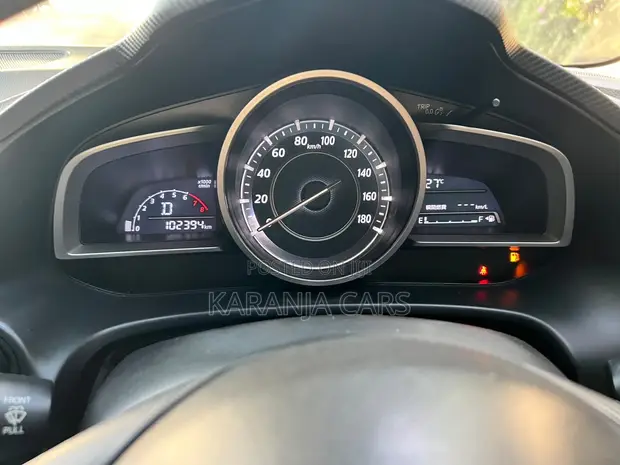 Mazda Axela SV Premium 2014 - 1