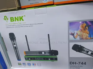 BNK DH-744 VHF Wireless Microphone System