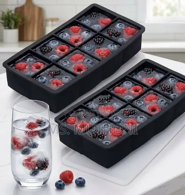1 PC Black 8-Grid Giant Ice Cube Maker - 1