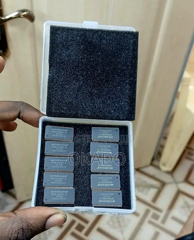 Nusu Eka Ardhi Inauzwa Kajulu - 1