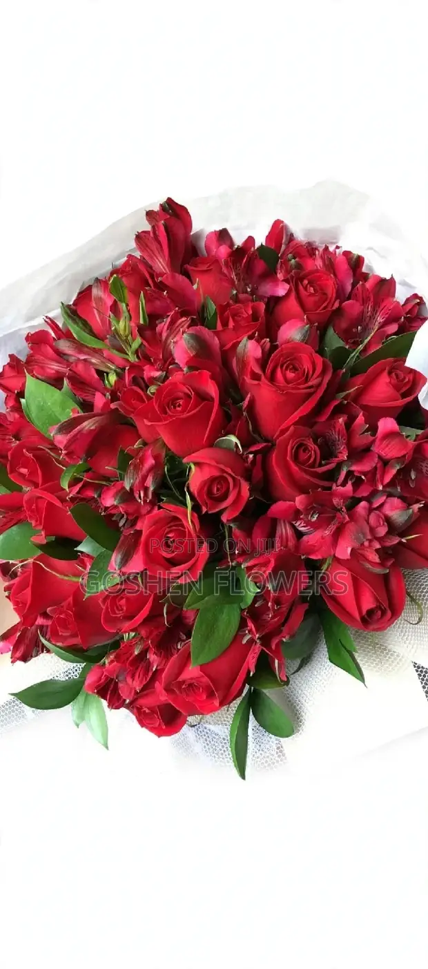 Luxury Sweet Love Bouquet - 20 Red Roses - 1