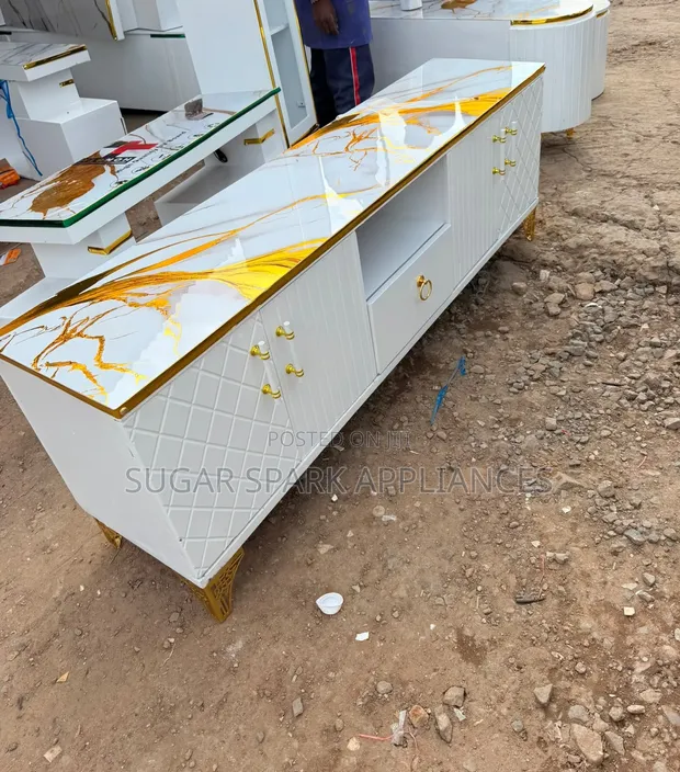 Mable TV Stand yenye Droo - 1