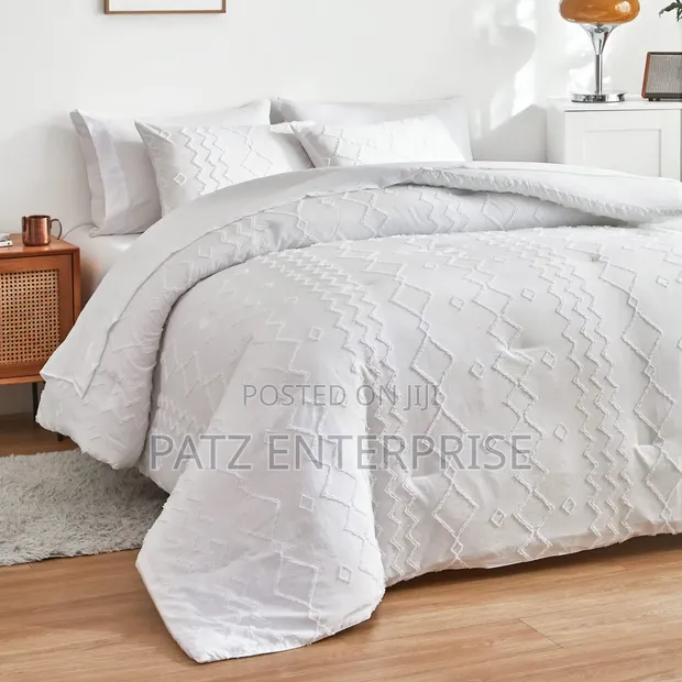 New 4pc Microfiber Duvet Cover Set - Multicolor - 1