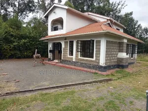Nyumba ya Vyumba 4 na SQ, Karen C, kwa Ajili ya Kukodisha