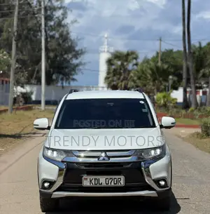 Mitsubishi Outlander 2017