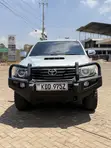 Toyota Hilux 2014 Silver - 5