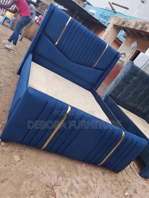 5x6 Modern Dark Blue Bed with Gold Stripes - 1
