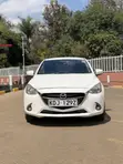 Mazda Demio 2015 White - 2