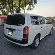 Toyota Probox 1.5 F 2WD 2016 Nyeupe - 2