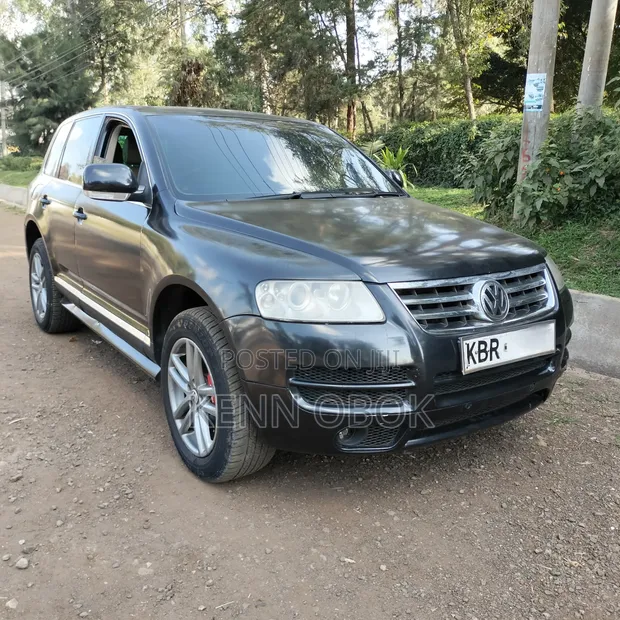 Volkswagen Touareg 3.0 V6 TDi Automatic 2006 Black - 1