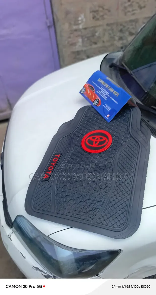 Heavy Duty Toyota Honeycomb Rubber Floor Mats - 1