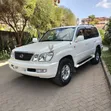 Toyota Land Cruiser Cygnus 4.7 2001 Nyeupe - 1
