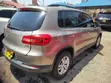 Volkswagen Tiguan 2015 Beige - 5