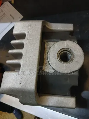 Mitsubishi Fuso Engine/Gear Mounting - Brand New