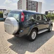 Ford Everest 2013 Gray - 2
