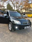 Toyota RAV4 2015 Nyeusi - 2