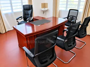 Executive Desk 1.6m - Imported