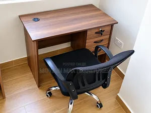 0.9m Office Desk with Low Back Chair