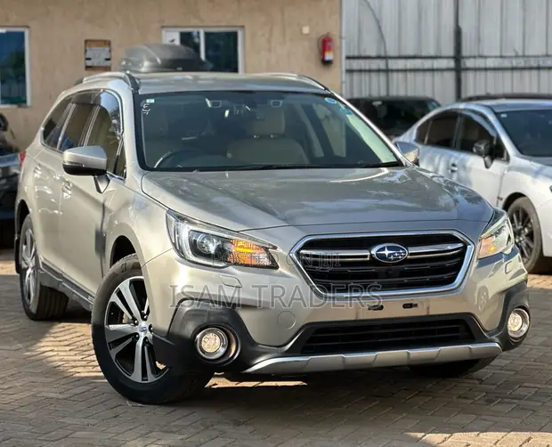 Subaru Outback 2.5i AWD 2019 Dhahabu - 1