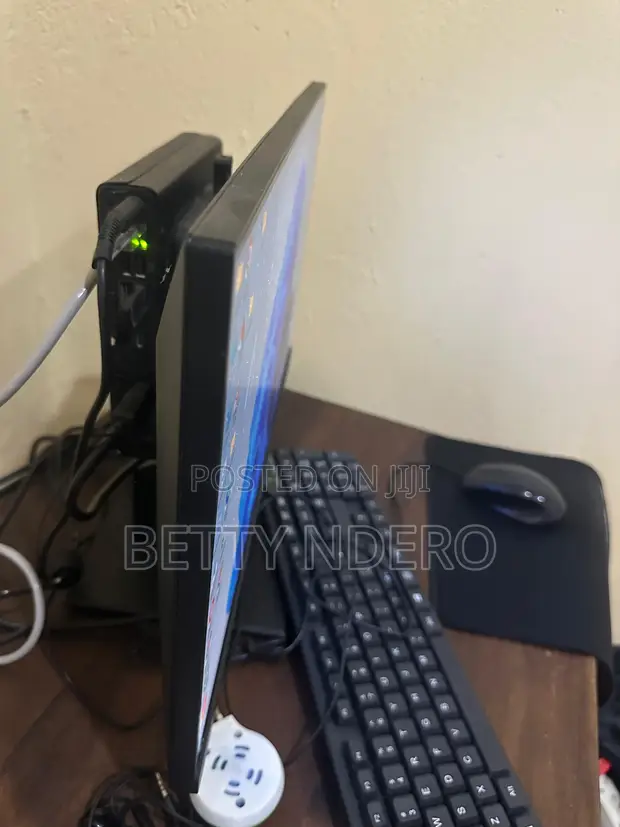 HP ProDesk 400 G4 Desktop PC - Intel Core i5, 8GB RAM, 256GB SSD - 1