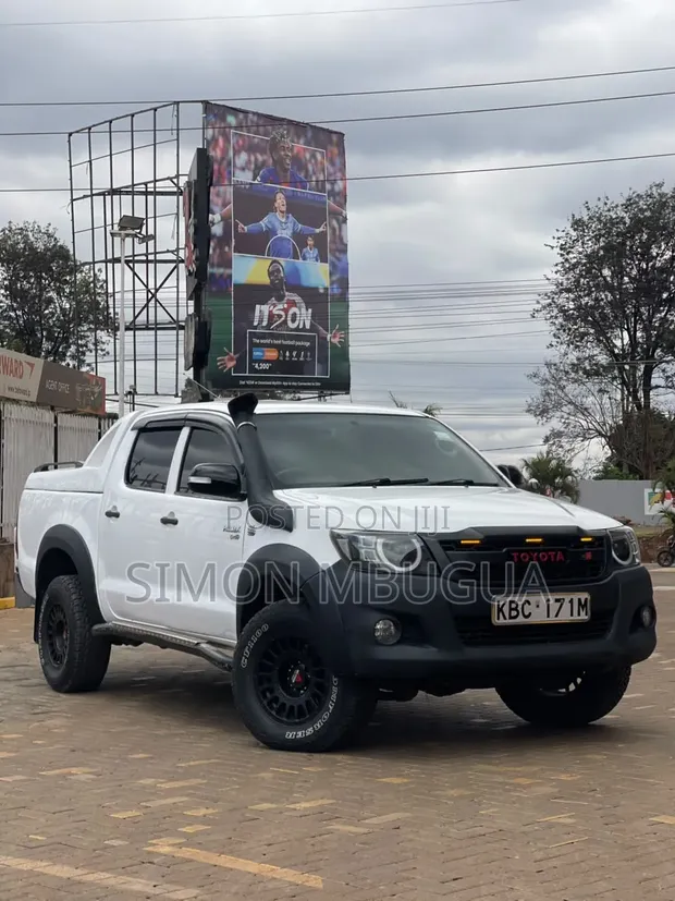 Toyota Hilux 2008 Double Cabin - 1
