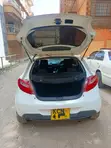 Mazda Demio 2010 Nyeupe - 2
