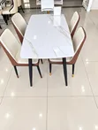 Meza ya Kisasa ya Kulia ya Marumaru ya Viti 4 na Viti Vilivyopakwa - 2