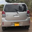 Toyota Spade 2018 Nyeupe - 3