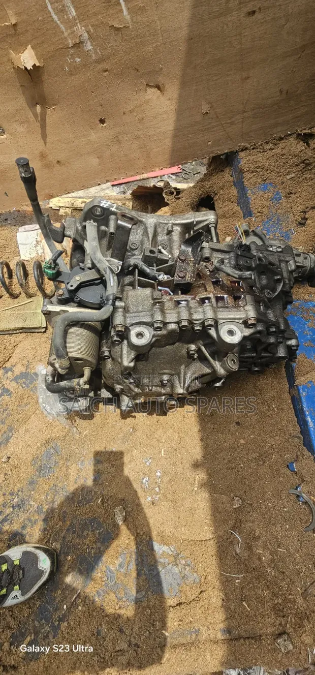 Nissan X-Trail T31 Gearbox - 1
