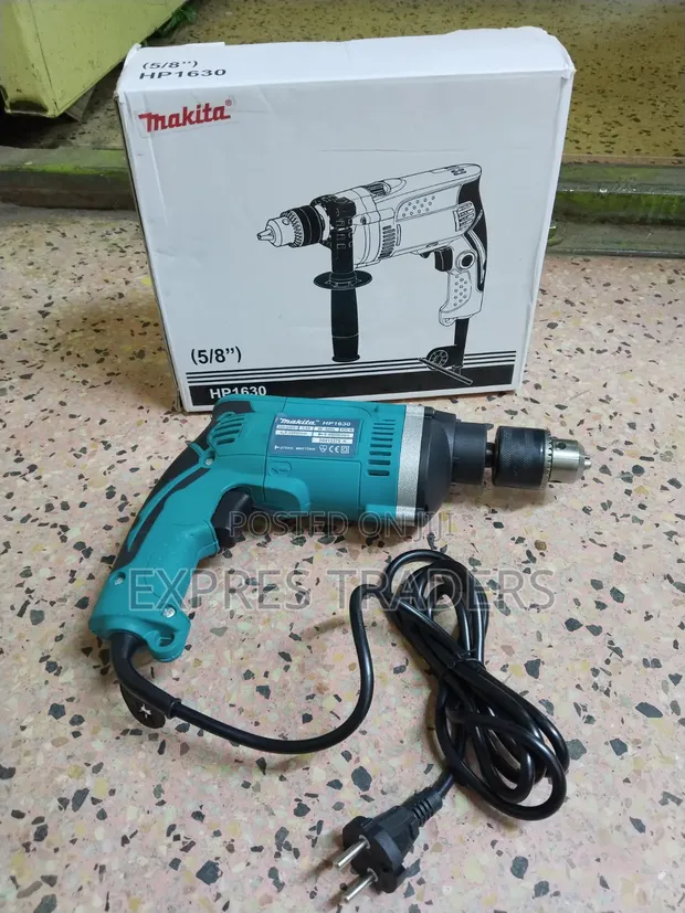 Makita 850W Impact Drill - 1