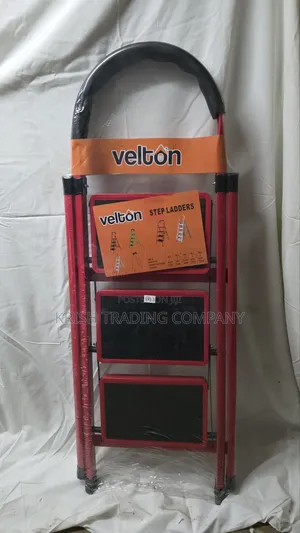 VRL3 Red 3-Step Ladder