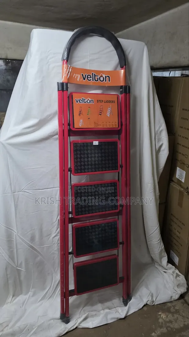 VRL5 Red 5-Step Ladder - 1