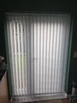 Vertical Blinds za Madirisha ya Ofisi - 1