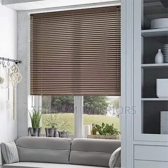 Horizontal Blinds - Light Control & Privacy - 1