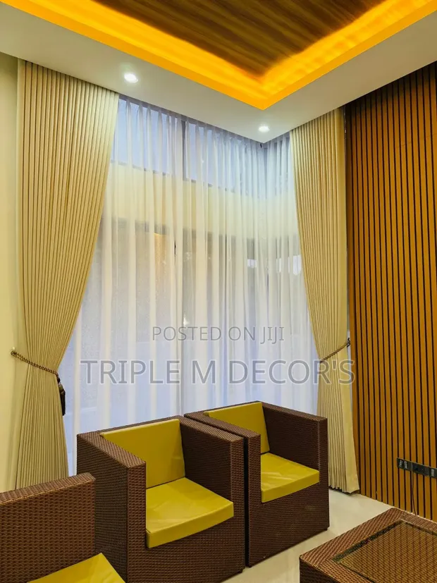 Premium Quality Modern Curtains - 1