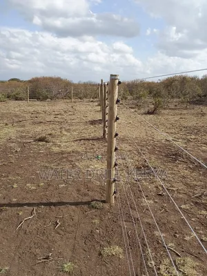 Ufungaji wa Fencing ya Umeme - Inayotumia Nishati ya Jua