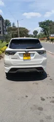 Toyota Harrier 2.0 2015 White - 2