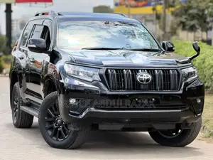 2023 Toyota Land Cruiser Prado 2.8 TXL Black