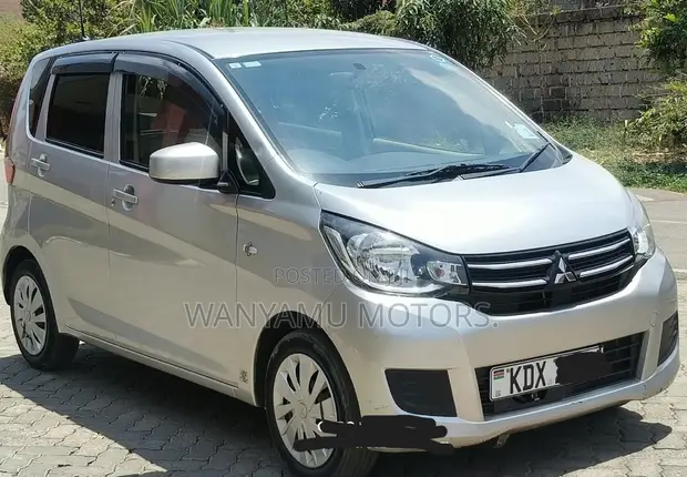 Mitsubishi EK Wagon 2019 Silver - 1